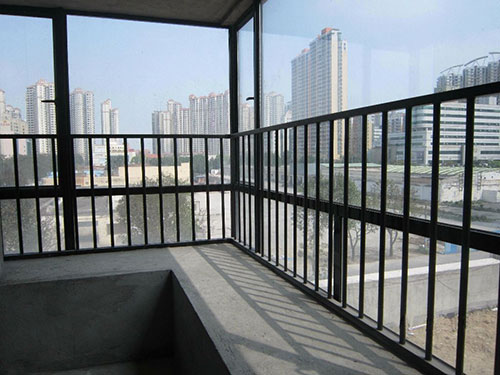 鋅鋼陽臺護欄圖片1
