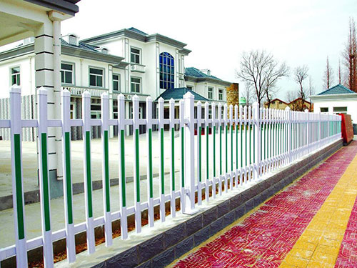 pvc圍墻護欄圖片2