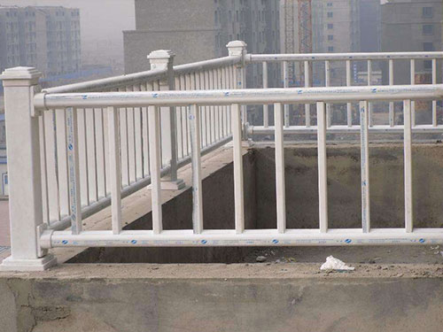 PVC陽臺護欄圖片2